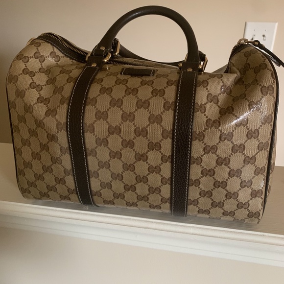 Gucci - Picture 2 of 5